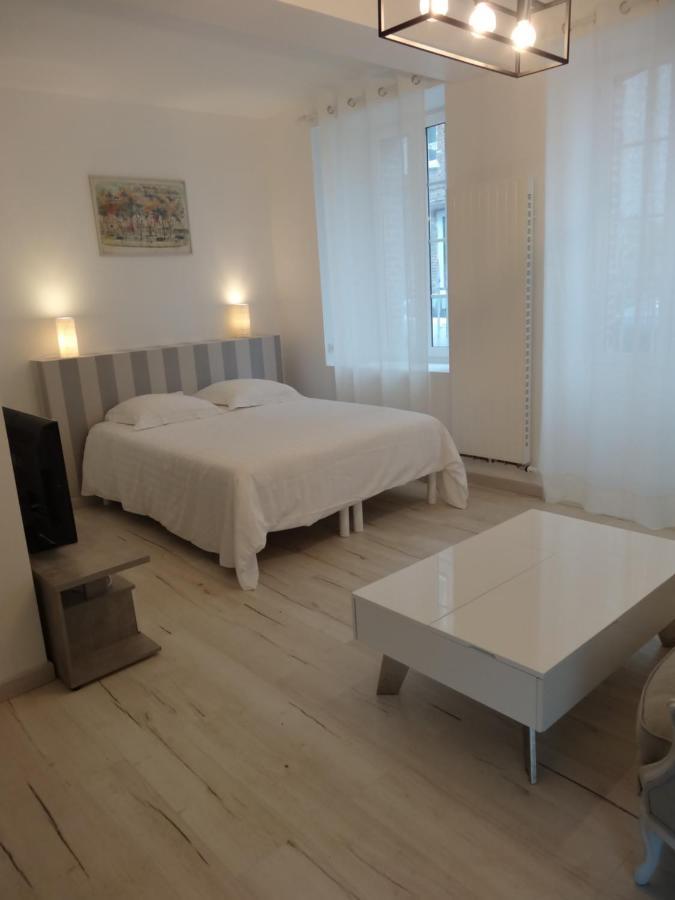 Bed and Breakfast Les Petites Tuileries Bray-sur-Seine Exterior foto